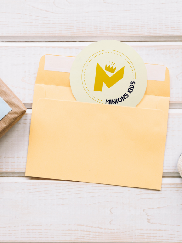 MINIONS KIDS - ID Visual 12